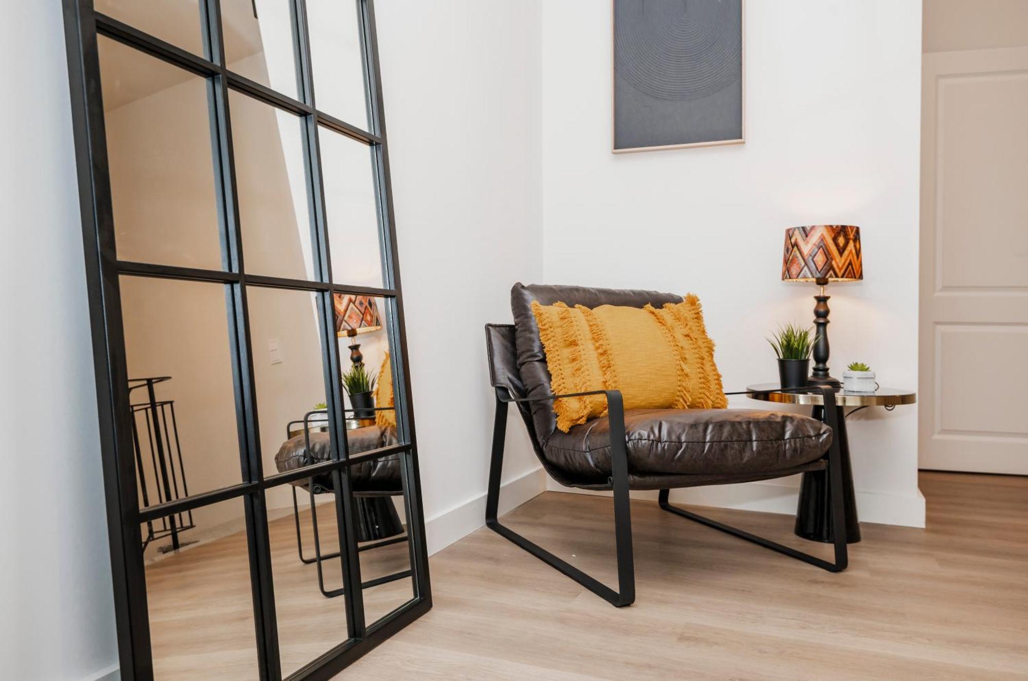 S331 - Luxurious Two Bedroom Duplex Apartment In Cologne Exterior photo