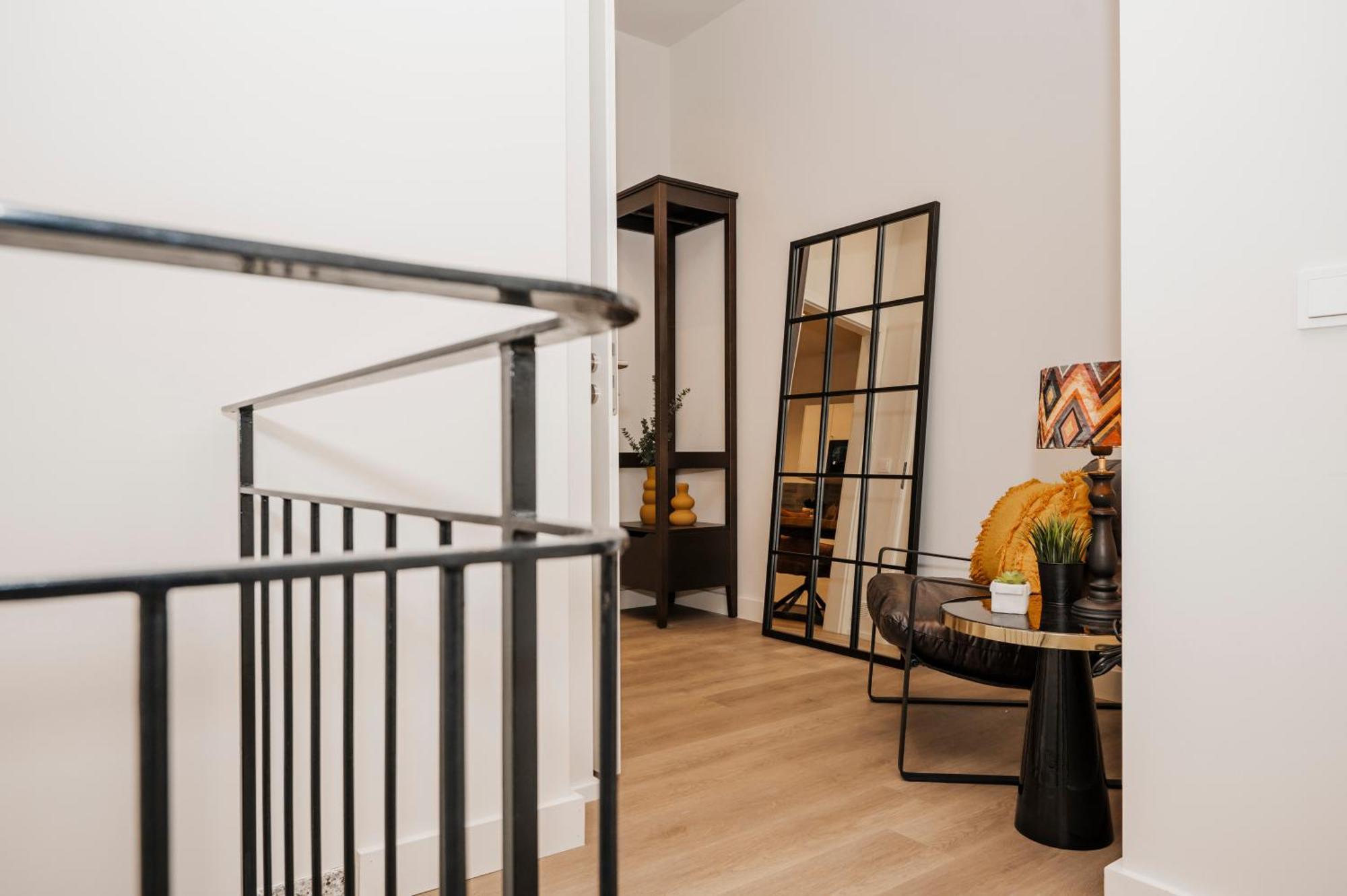 S331 - Luxurious Two Bedroom Duplex Apartment In Cologne Exterior photo